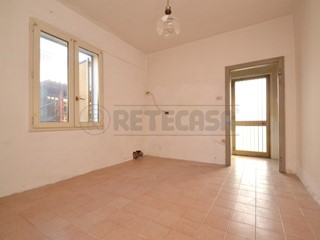 Quadrilocale in Vendita a Valdagno, zona Piana, 35'000&euro;, 60 m²