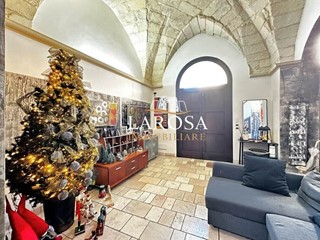 Casa Indipendente in Vendita a Melendugno, 220 m²