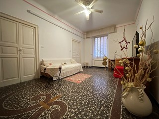 Stanza in Affitto a Genova, zona Sampierdarena, 295&euro;, 125 m², arredato