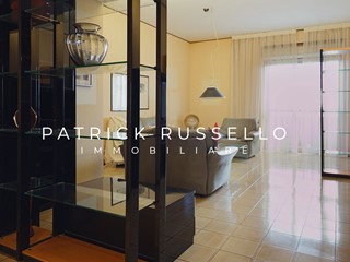 Appartamento in Vendita a Gela, zona MACCHITELLA, 170'000&euro;, 139 m²