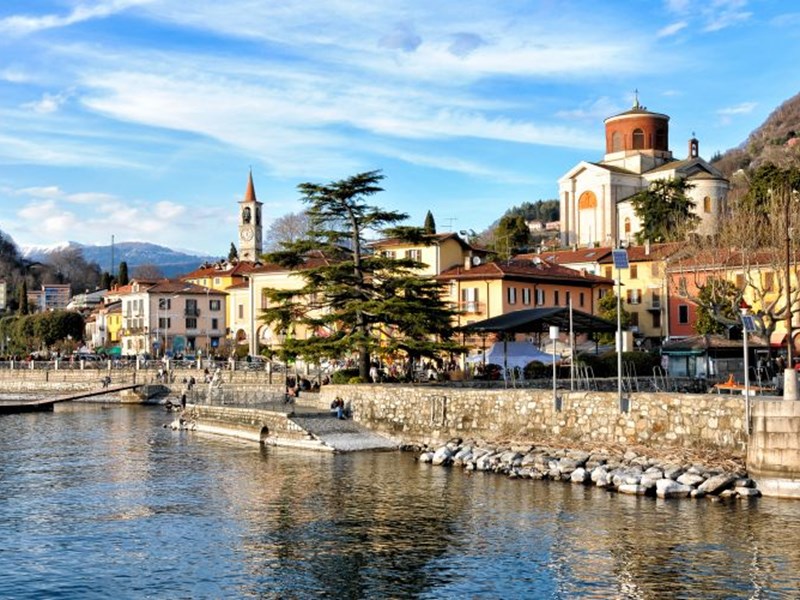 Monolocale in Affitto a Laveno Mombello, zona CENTRO, 420&euro;, 30 m², arredato