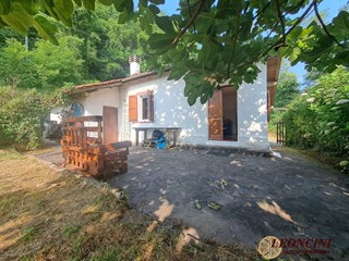 Casale in Vendita a Mulazzo, 99'000&euro;, 90 m²