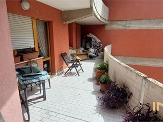 Quadrilocale in Vendita a Teramo, 105'000&euro;, 120 m²