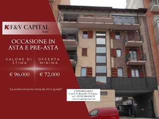 Bilocale in Vendita a Torino, 72'000&euro;, 60 m²