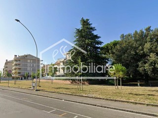 Quadrilocale in Vendita a Empoli, zona Serravalle, 490'000&euro;, 95 m², arredato, con Box