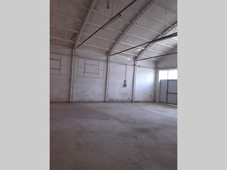 Capannone in Affitto a Casciana Terme Lari, zona Perignano, 700&euro;, 150 m²