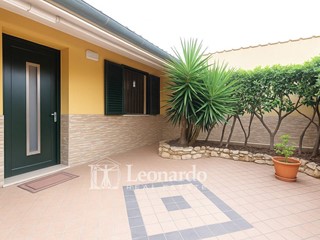 Villetta a schiera in Vendita a Viareggio, 280'000&euro;, 120 m²