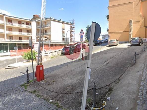 Box in Affitto a Benevento, 12 m²