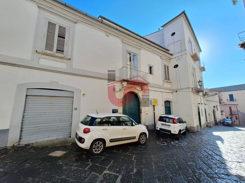 Quadrilocale in Affitto a Benevento, 650&euro;, 104 m²