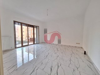 Trilocale in Vendita a Benevento, 105'000&euro;, 100 m²