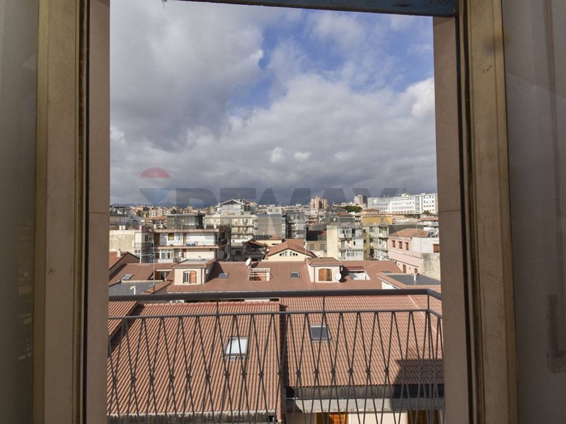 Quadrilocale in Vendita a Acireale, 95'000&euro;, 90 m²