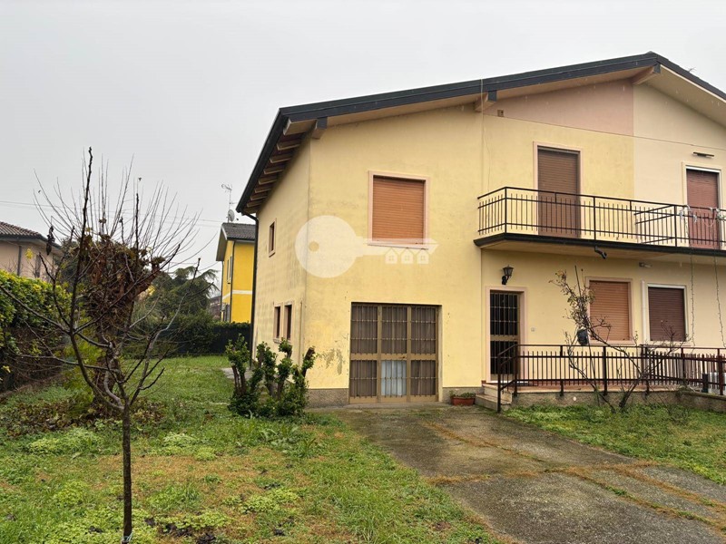 Casa Semi Indipendente in Vendita a Leno, 169'000&euro;, 140 m²