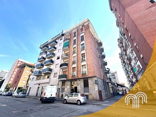 Trilocale in Vendita a Torino, 119'000&euro;, 85 m²