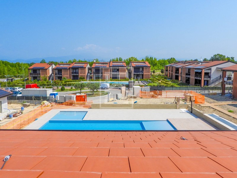 Quadrilocale in Vendita a Castelnuovo del Garda, 575'000&euro;, 143 m²