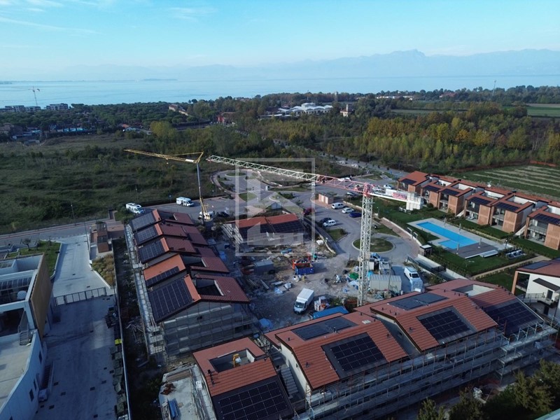 Quadrilocale in Vendita a Castelnuovo del Garda, 630'000&euro;, 145 m²