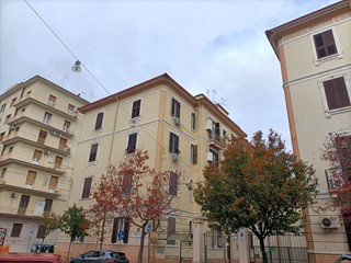 Appartamento in Vendita a Taranto, 155'000&euro;, 122 m²