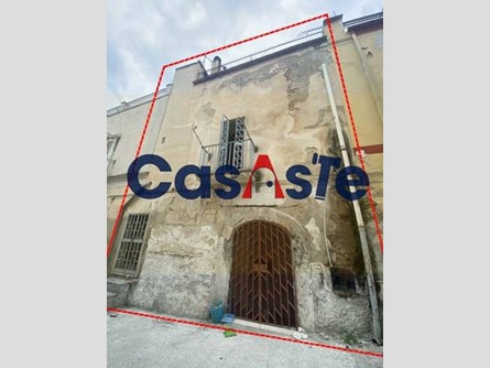 Appartamento in Vendita a Canosa di Puglia, 14'740&euro;, 81 m²