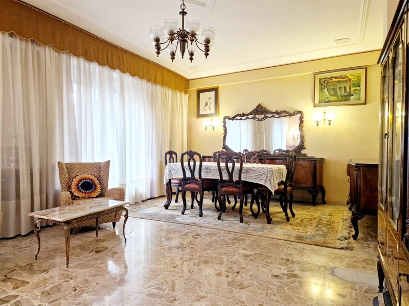 Trilocale in Vendita a Ventimiglia, 185'000&euro;, 90 m²