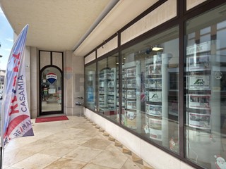 Negozio in Vendita a Belluno, 400'000&euro;, 200 m²