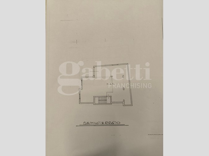 Appartamento in Vendita a Corchiano, 59'000&euro;, 130 m², con Box