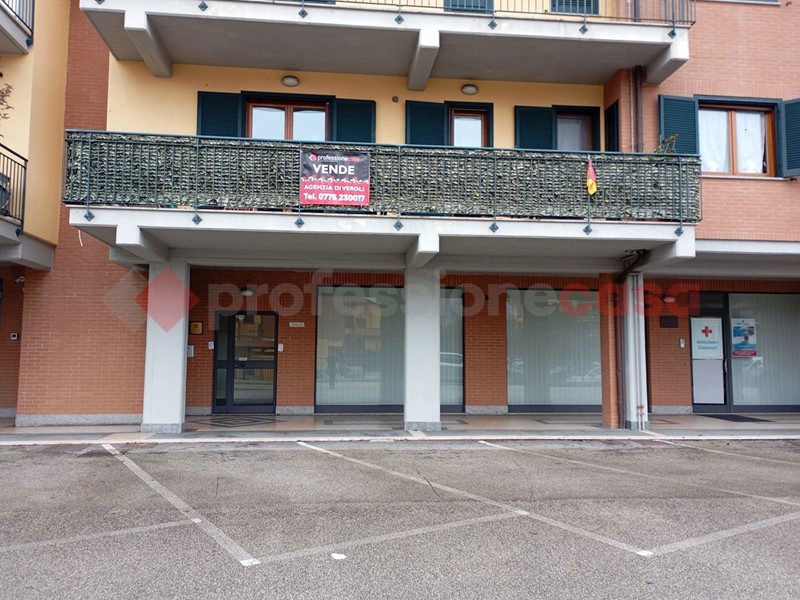 Trilocale in Vendita a Veroli, 135'000&euro;, 90 m², con Box