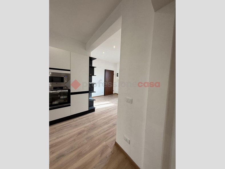 Trilocale in Vendita a Livorno, 158'000&euro;, 78 m², arredato