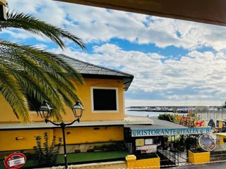 Bilocale in Vendita a Sanremo, 300'000&euro;, 51 m²