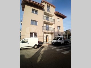Trilocale in Vendita a Trofarello, 190'000&euro;, 82 m²