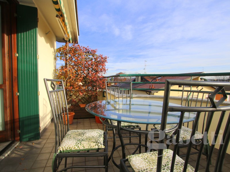 Attico in Affitto a Gallarate, 1'000&euro;, 85 m², arredato, con Box