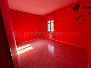 Bilocale in Vendita a Portici, 185'000&euro;, 73 m²