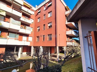 Quadrilocale in Vendita a Desio, 215'000&euro;, 120 m², con Box