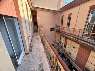 Quadrilocale in Vendita a Palermo, 155'000&euro;, 130 m²