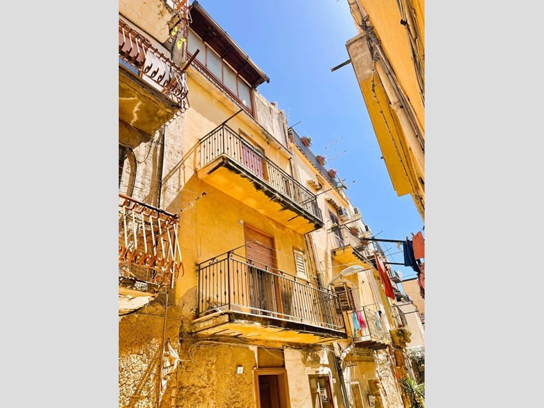 Appartamento in Vendita a Agrigento, 39'000&euro;, 110 m²