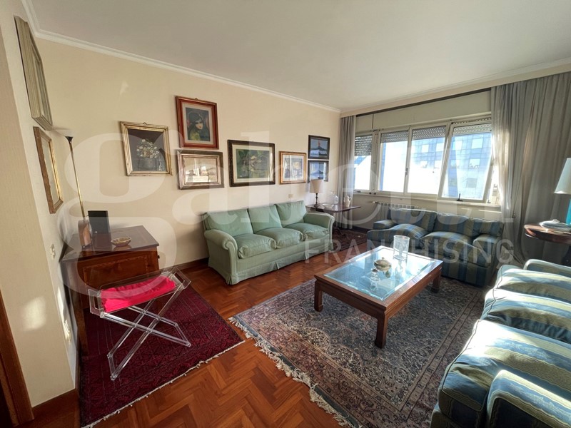 Quadrilocale in Affitto a Roma, 1'300&euro;, 138 m², arredato