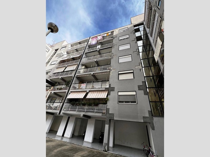 Quadrilocale in Vendita a Battipaglia, 150'000&euro;, 130 m²