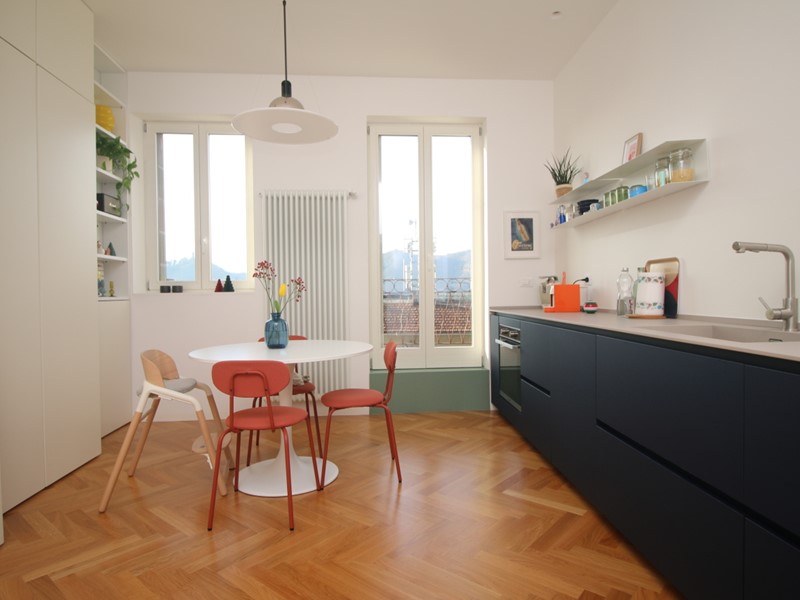 Trilocale in Vendita a Como, 250'000&euro;, 105 m²