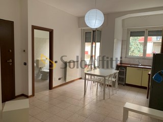 Monolocale in Affitto a Novara, zona San Martino, 480&euro;, 40 m², arredato