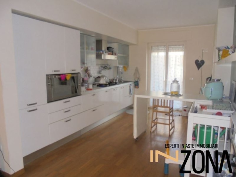 Quadrilocale in Vendita a Penna Sant'Andrea, 70'313&euro;, 150 m²