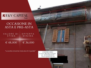 Bilocale in Vendita a Torino, 36'000&euro;, 60 m²