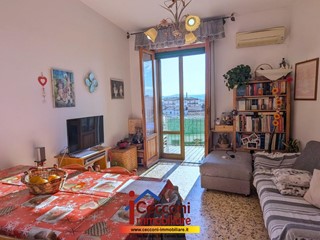 Appartamento in Vendita a Empoli, 165'000&euro;, 100 m², arredato