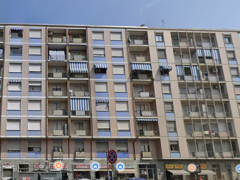 Trilocale in Vendita a Torino, 66'000&euro;, 87 m²