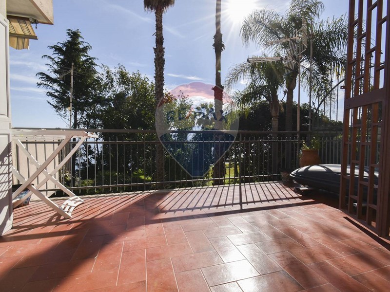 Trilocale in Vendita a Acireale, 225'000&euro;, 85 m²