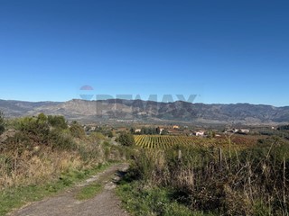 Terreno agricolo in Vendita a Castiglione di Sicilia, 50'000&euro;, 4222 m²