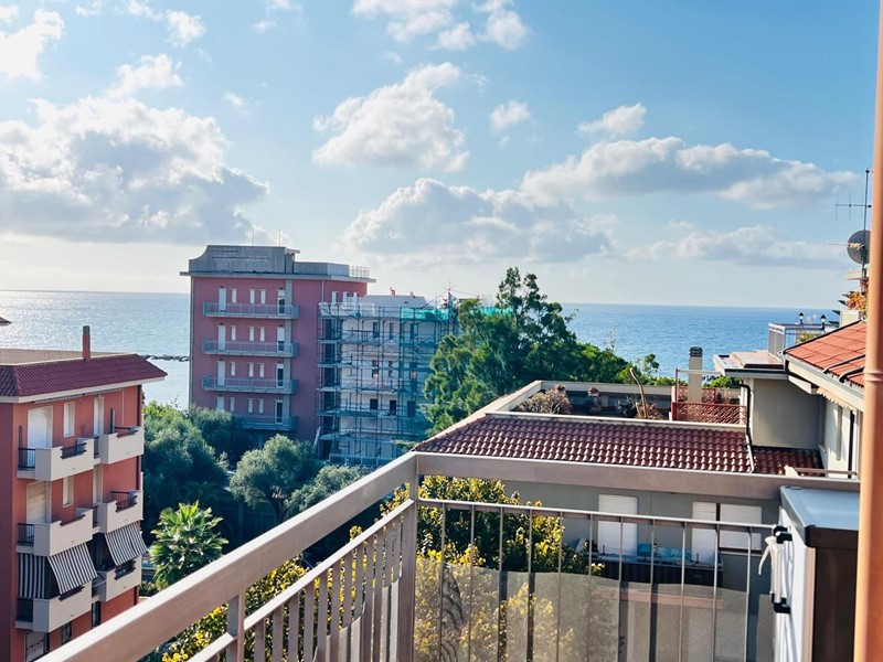 Bilocale in Vendita a San Bartolomeo al Mare, 255'000&euro;, 50 m²