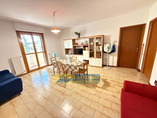 Appartamento in Affitto a Chieti, 200&euro;, 120 m²