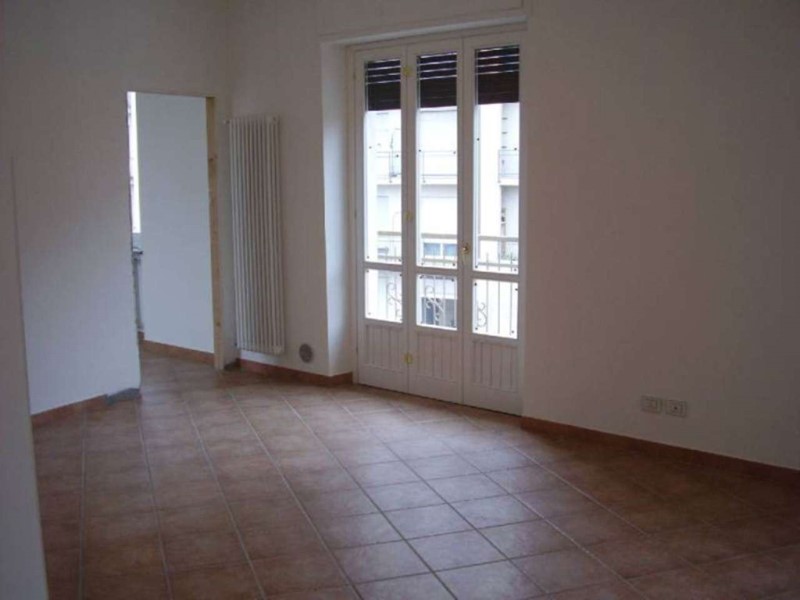 Trilocale in Vendita a Vinovo, 95'000&euro;, 66 m²