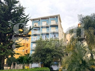 Trilocale in Vendita a Imperia, 250'000&euro;, 106 m²