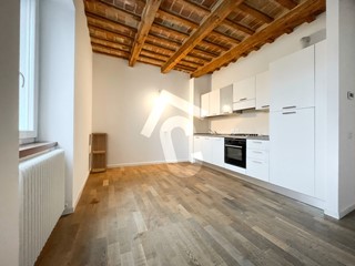 Quadrilocale in Vendita a Jesi, zona ZONA 2A, 145'000&euro;, 72 m²