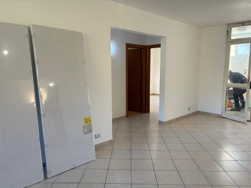 Quadrilocale in Vendita a Collesalvetti, zona Stagno, 185'000&euro;, 100 m²
