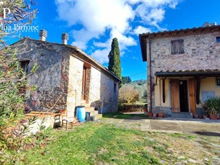 Rustico in Vendita a Bagno a Ripoli, 650'000&euro;, 489 m²
